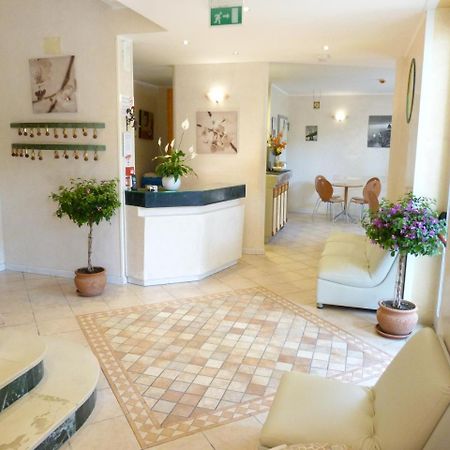 Hotel Monti Riccione Ngoại thất bức ảnh