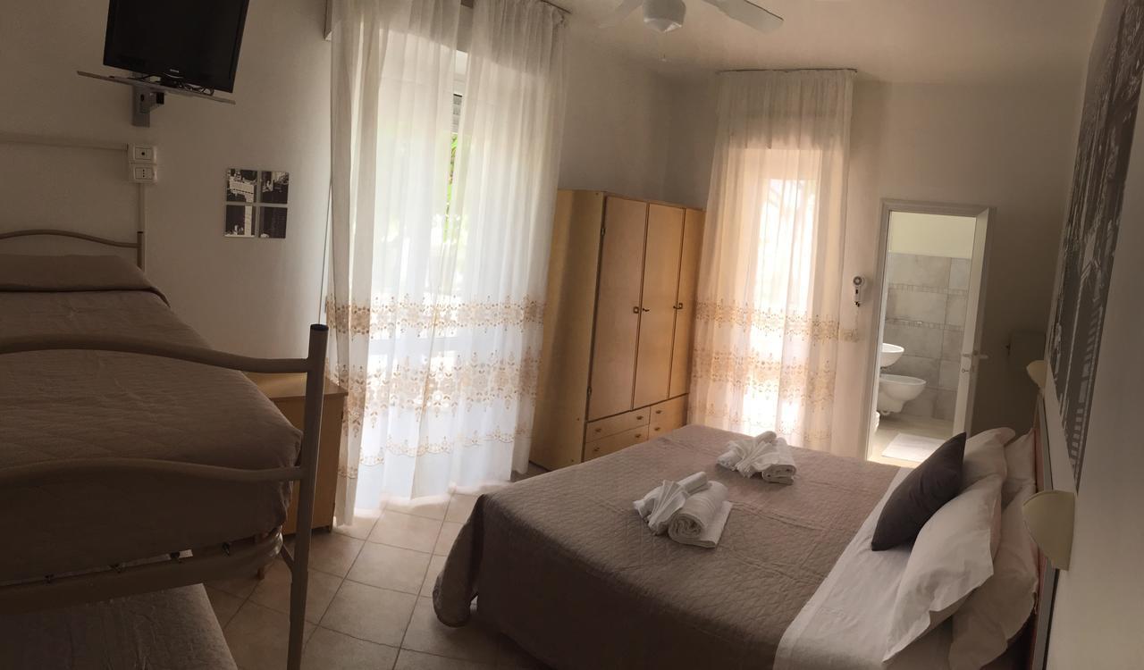 Hotel Monti Riccione Ngoại thất bức ảnh