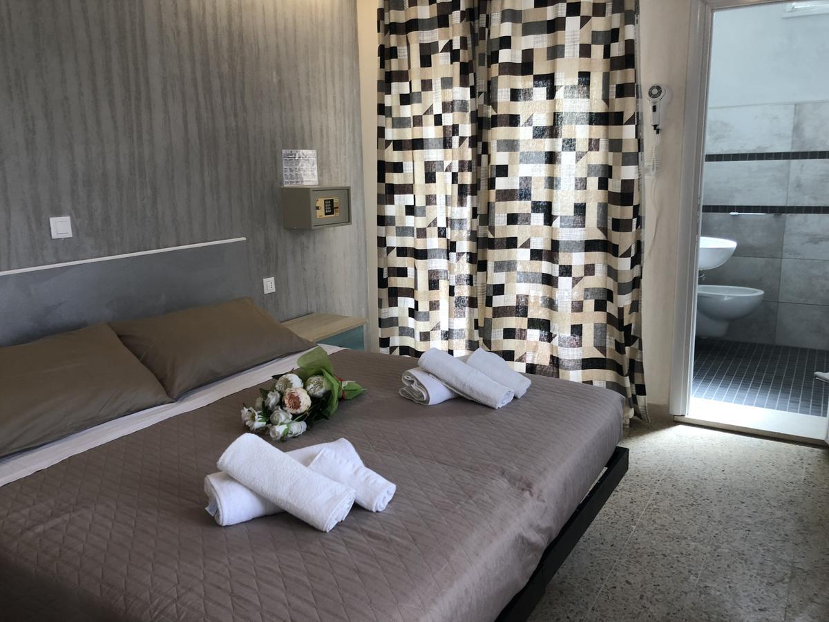 Hotel Monti Riccione Ngoại thất bức ảnh