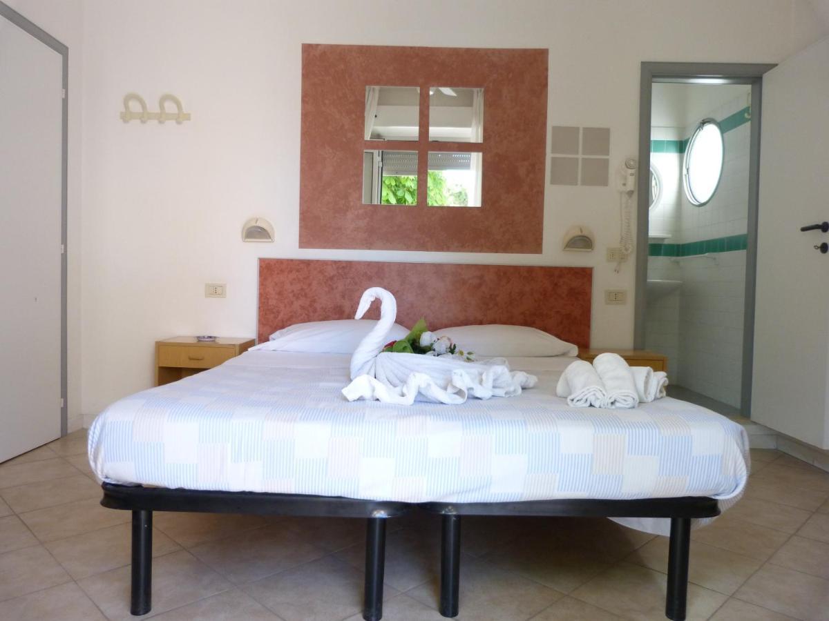Hotel Monti Riccione Ngoại thất bức ảnh